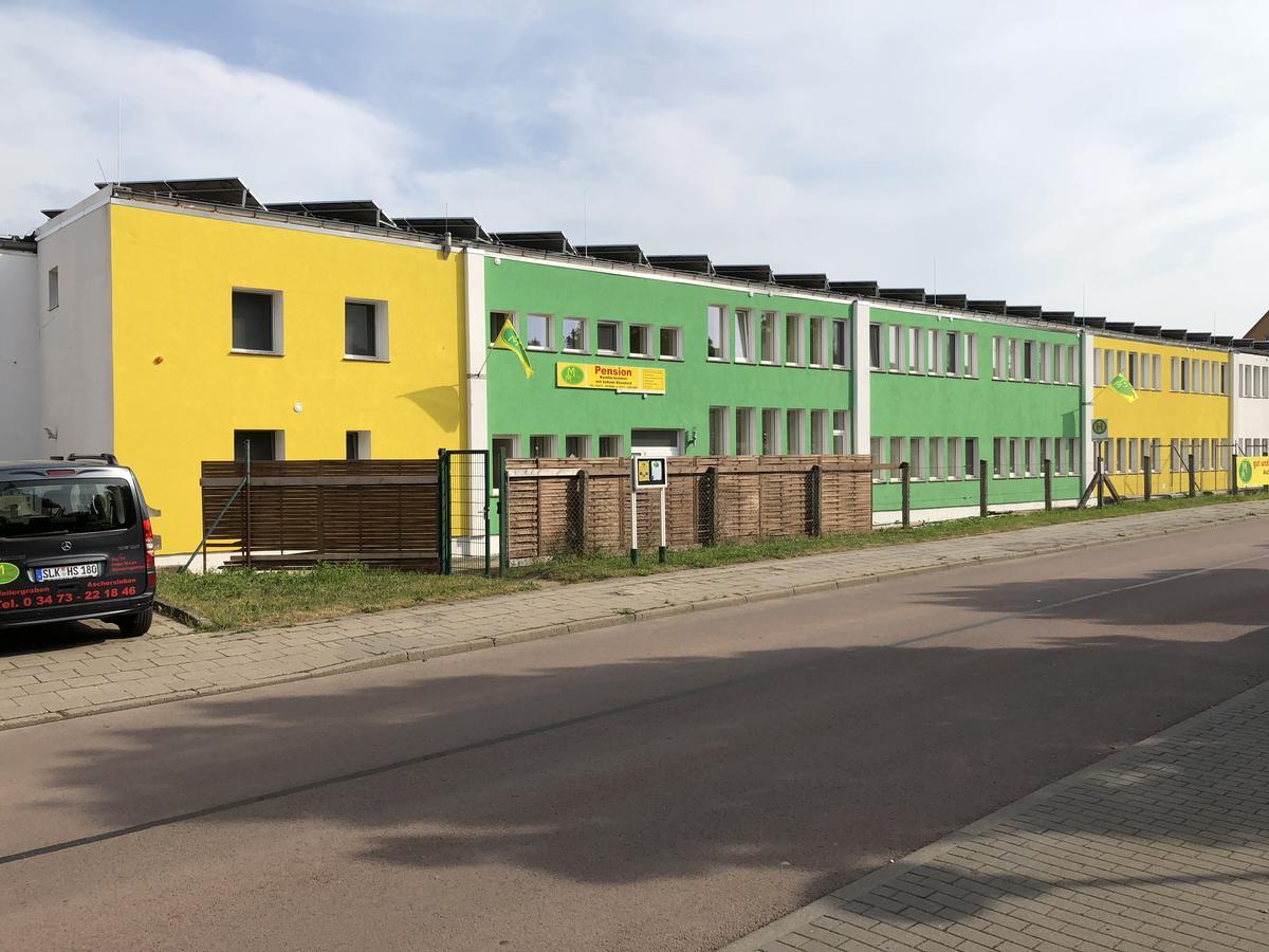 Motel Monteur Aschersleben Exteriör bild